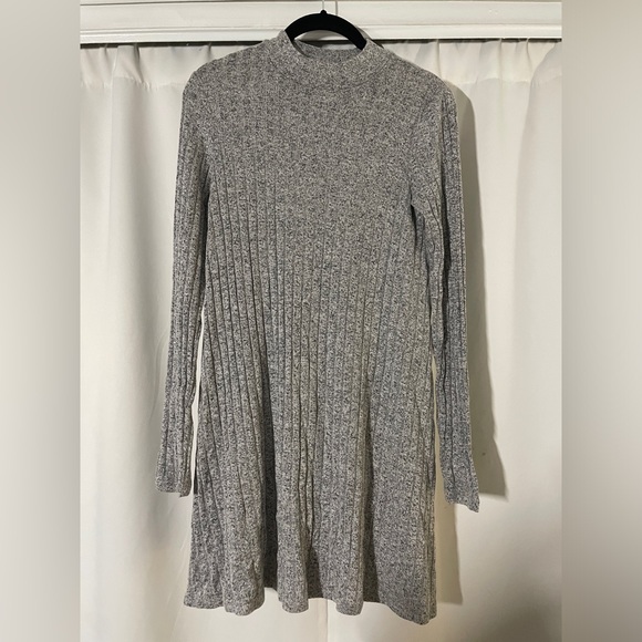 Grey Mossimo Dress - Picture 2 of 3